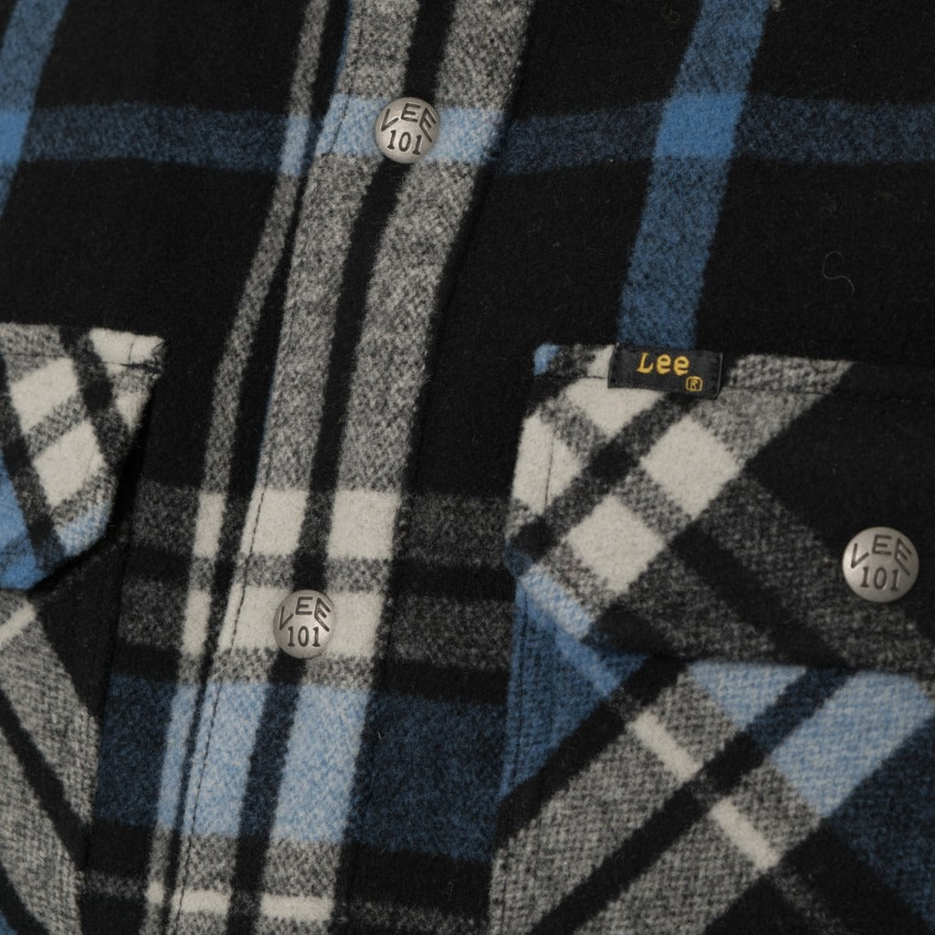 Lee - 112357967-